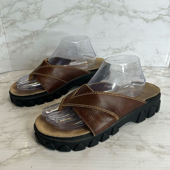 mia ladies chunky platform open toe sandals size 10 M y2k cute retro - Picture 2 of 9